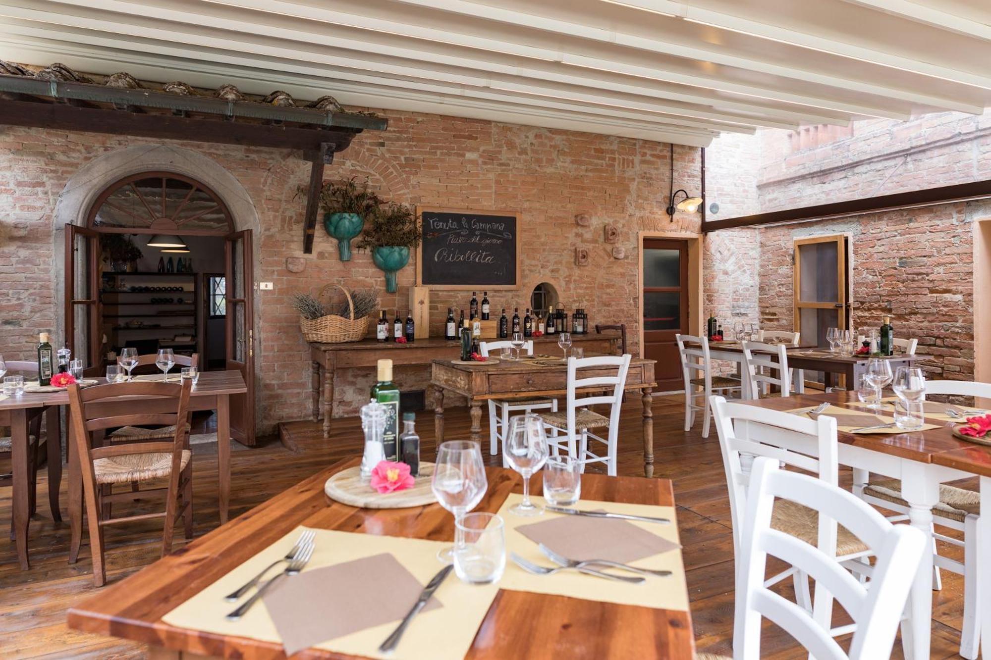 אסיאנו Villa Agriturismo Tenuta La Campana מראה חיצוני תמונה